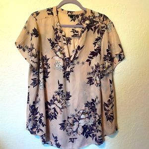 Women’s top, size 2X
